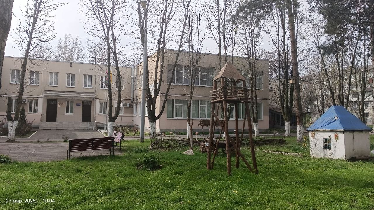 Фотографии школы.