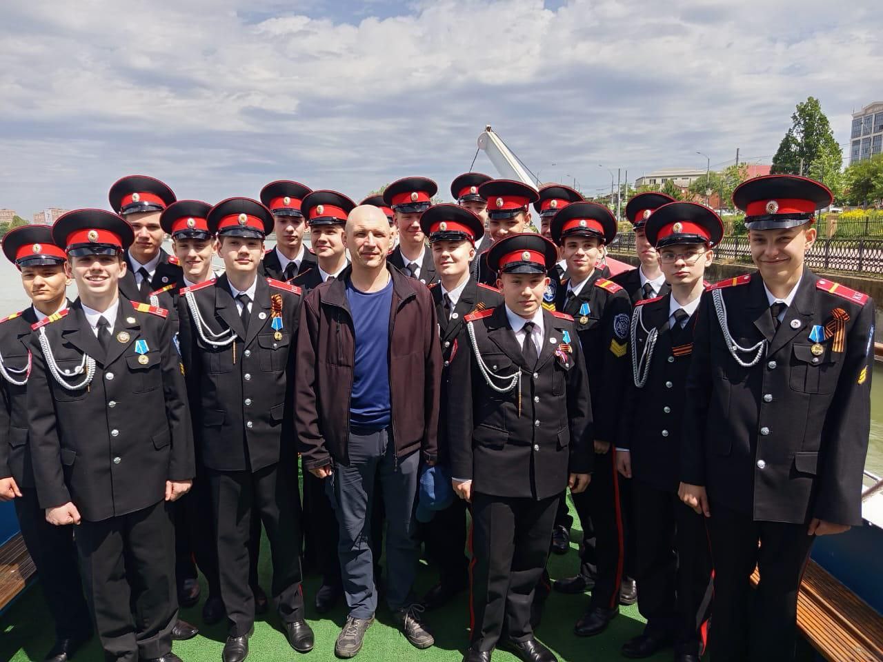 Прогулка на теплоходе.